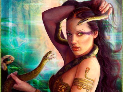 Девушка и змея