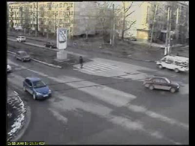 Авто сбило женщину в Березниках