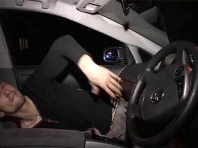 Чувака на Приусе прет от "спидов" АВТОПАТРУЛЬ