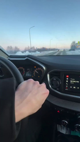 А на*** он её купил?