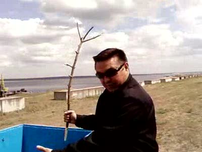 Познакомится с девушками 