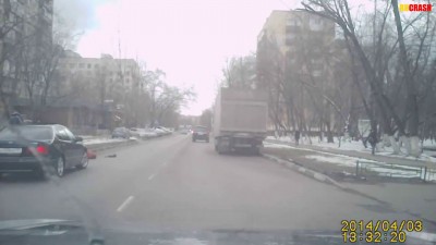 Обогнал поток и сбил пешехода