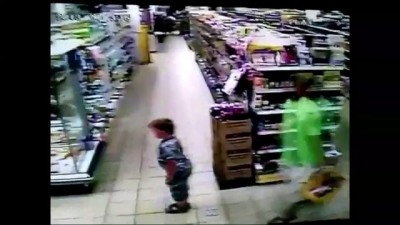 Нагадили на пол.