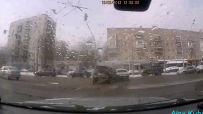 Подборка аварий 15.Car Crash compilation 2013.