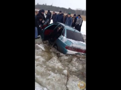 Провалился под лёд на покатушках