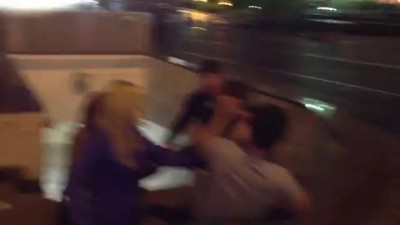 Мудаки снимают драку