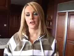 Как у всех, только сисек три