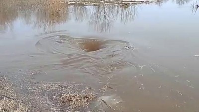 Вдруг внезапно... водоворот!