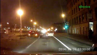 Влетел со всей дури....