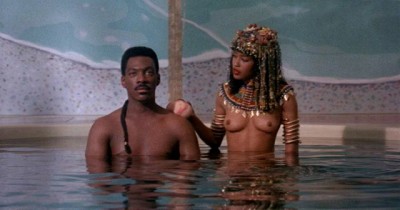 Поездка в Америку (Монарший пенис вымыт)