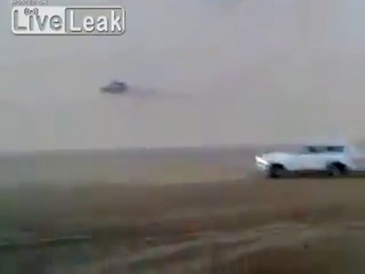 арабы перевернулись в пустыне