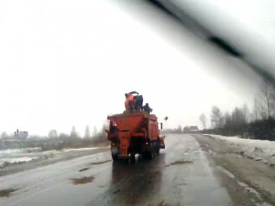 Нанотехнологии в борьбе со льдом на дорогах!