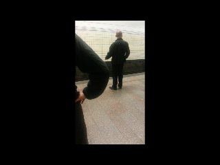 танцор диско в метро 2