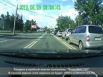 вот так надо ехать по пробке