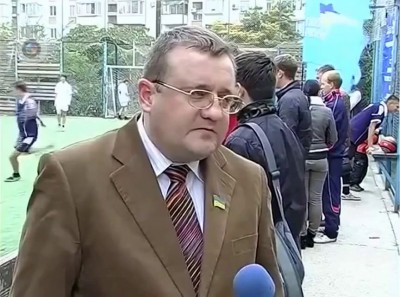 Чемпионат по дворовому футболу