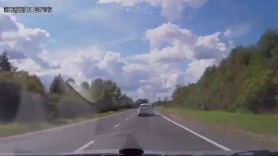 На дороге не выёживайся - целее будешь