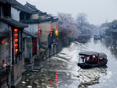 Весенний снегопад !