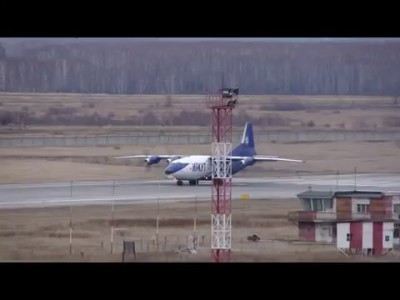 An-12 RA-12162.mp4