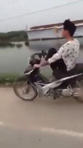 уникальный идиот