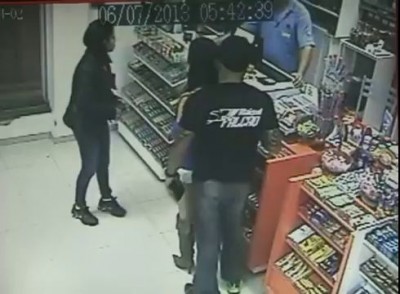 Неудачная попытка склеить девушку