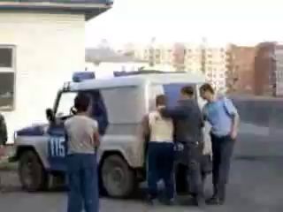 Мент каратист, красава