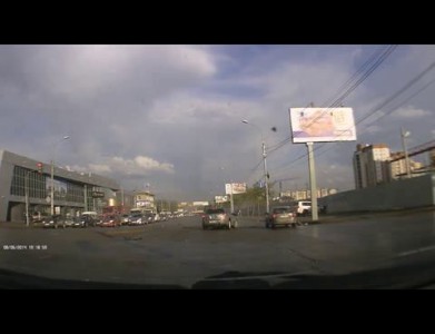 ДТП Infiniti FX35 vs Land Cruiser 200