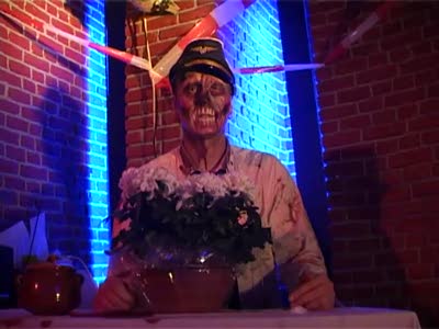 Зомби гонит самогон - Анекдот