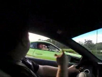 Toyota Supra издевается над Ламборджини