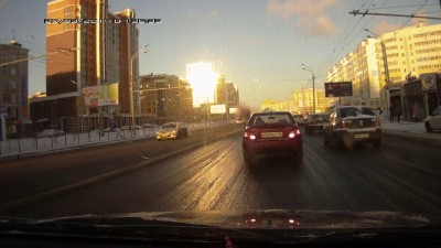 Девушка на дороге 20.03.2014