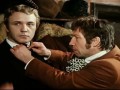 Не может быть! В прежнее время я мог свободно четверть выкушать...