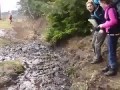 Почему не стоит прыгать с тяжёлым рюкзаком