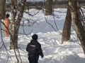 Голая женщина гуляет по Южно-Сахалинску