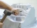 Взять глыбу мрамора и отсечь от нее все лишнее...
