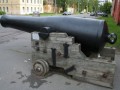 28.Историческое крепостное орудие (197 мм)