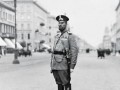 4. Петроград. Уличный полицейский.