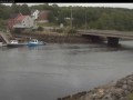 Таймлапс: в реке поднимается уровень от прилива