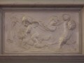 92.Барельеф Драка амуров, скульптор Ф. Дюкенуа