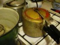 Самогонный аппарат на скорую руку.