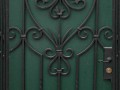 door-min