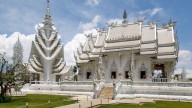 Chiang_Rai_Thailand_Wat-Rong-Khun-02