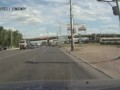 Как развернутся в плотном потоке