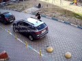Ребёнок попал под такси во дворе