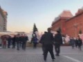 Надел пакет на голову полицейскому