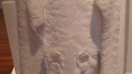 Simmons_-_Penelope_De_Young_Museum_1991.68_animal_skin_detail_1