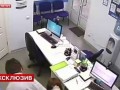 Налетчик за 10 минут ограбил три кредитные конторы