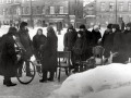 9.Толкучка на площади имени Нахимсона. 27 февраля 1942 год?