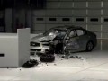 Crash test: Infiniti Q50 - BestCarTest