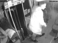 В Бийске две девушки попытались дать отпор пьяным дебоширам в автобусе