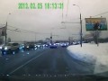 Девушка чуть не спровоцировала аварию