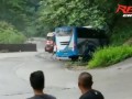 Вы не против, если я выйду здесь?